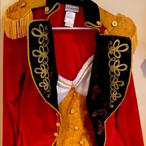 Size L women’s circus ring leader costume